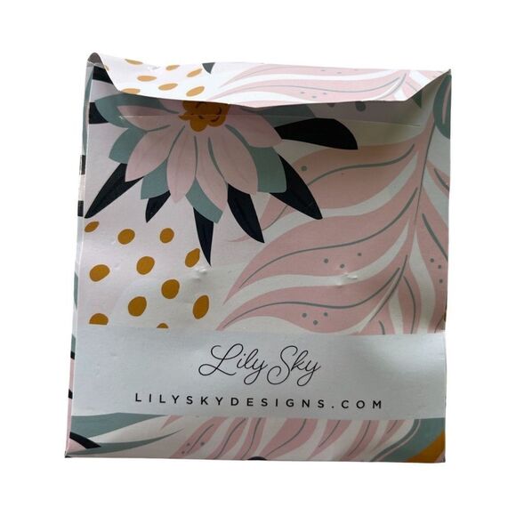 Lily Sky Elephant Necklace + Earrings Set - Picture 5 of 5